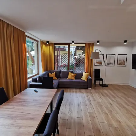 Paula Wellness & Pobierowo