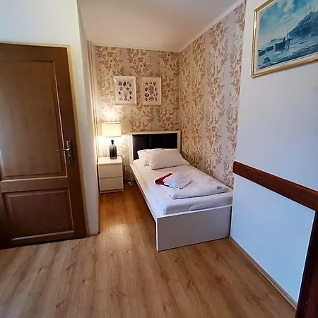 Paula Wellness & Bed & Breakfast