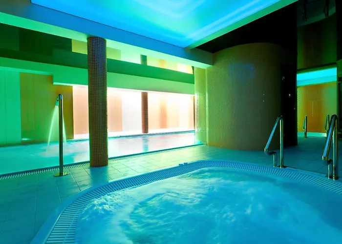 Paula Wellness & Couette-café